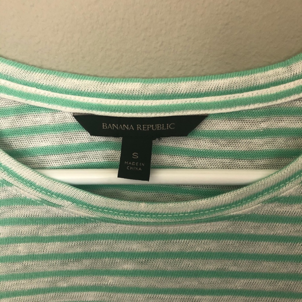 Banana Republic Striped Front Pocket Tee - Picture 5 of 8